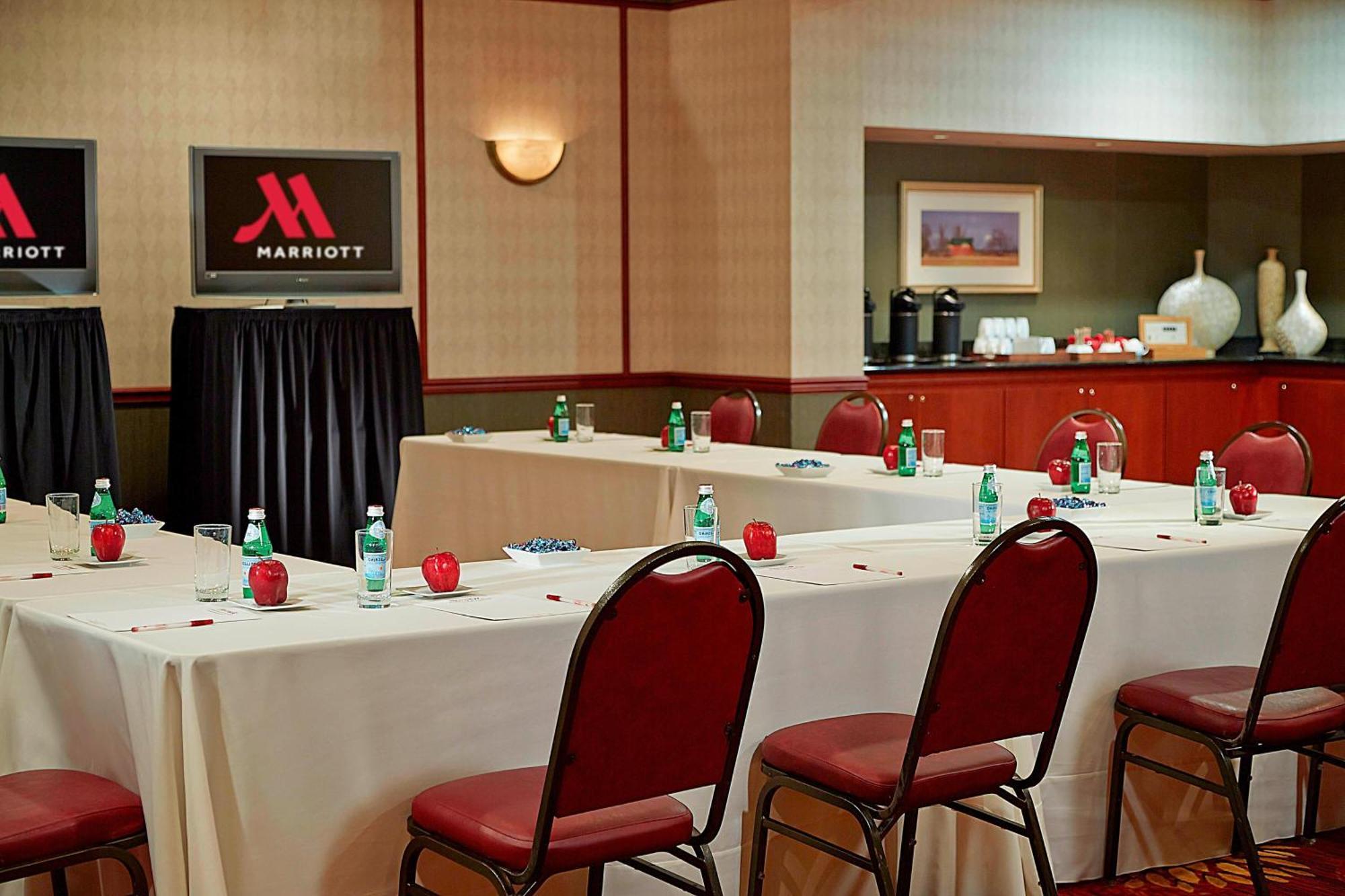 Marriott Hartford/Windsor Airport Hotell Eksteriør bilde