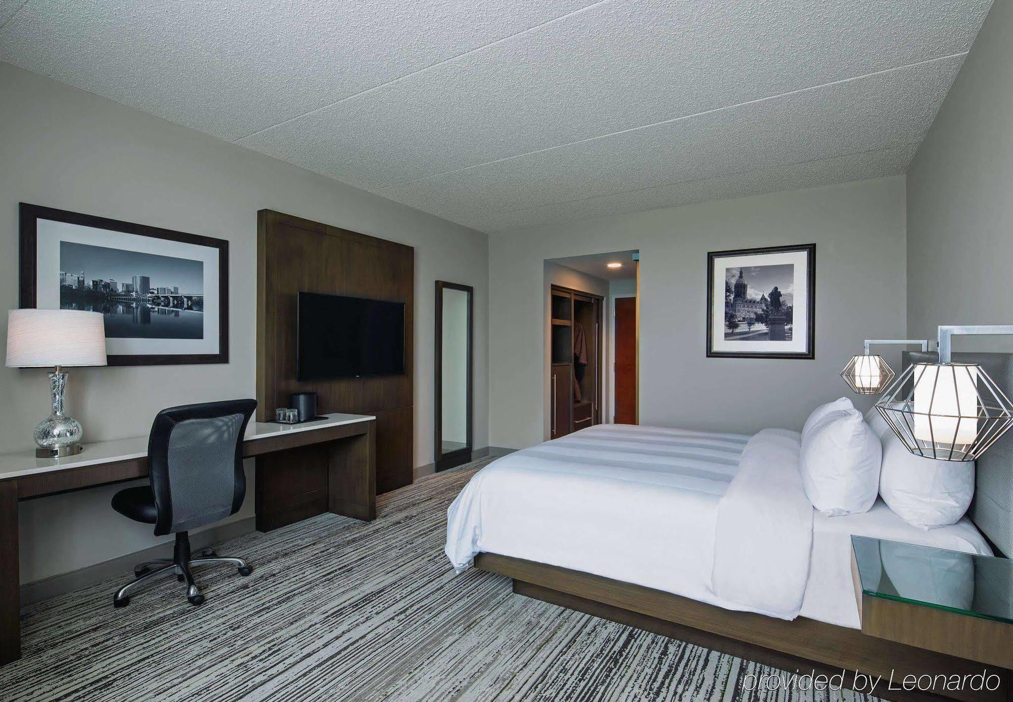 Marriott Hartford/Windsor Airport Hotell Rom bilde